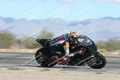 media/Nov-16-2025-Race Pace (Sun) [[8c5fa54630]]/Non Verified Riders (1st 20 Minutes)/3-Turn 3 Inside (11am)/